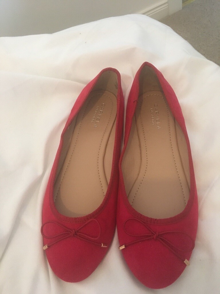 ladies pink pumps